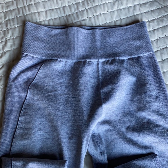 Gymshark seamless leggings - Picture 2 of 3